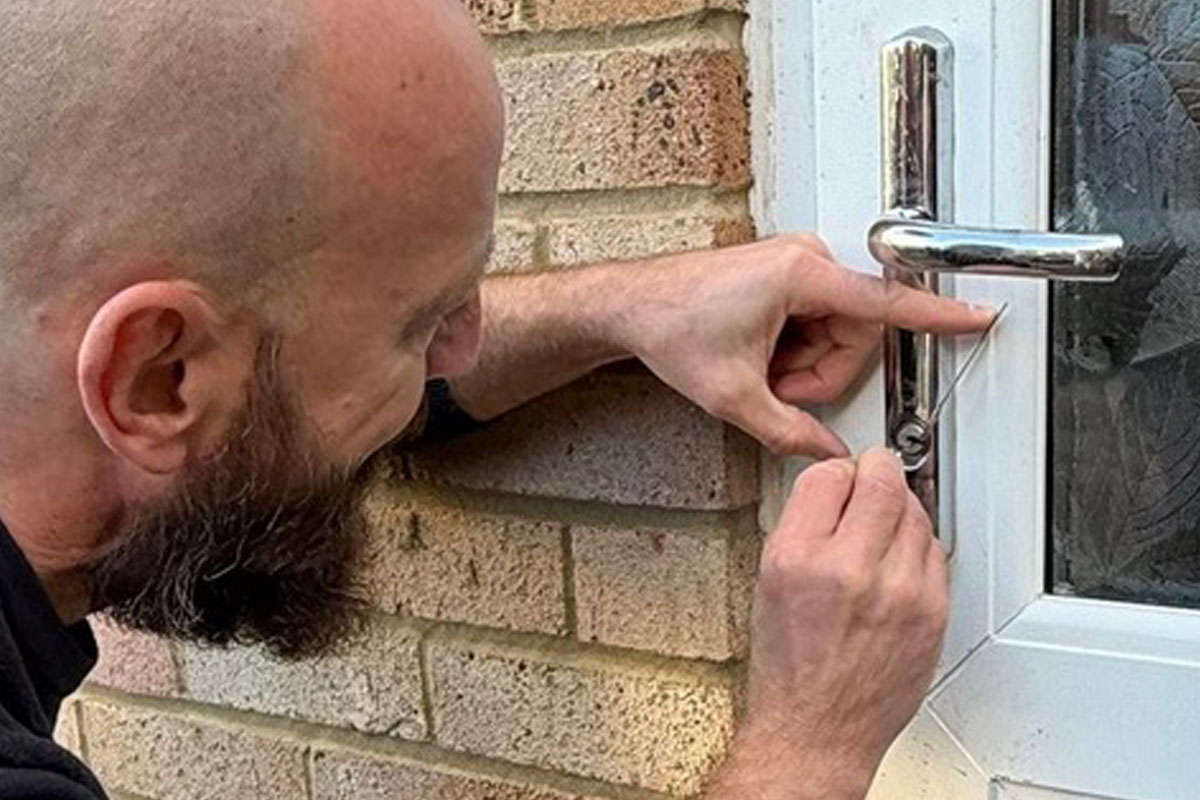 Hames Locksmiths Lock Security