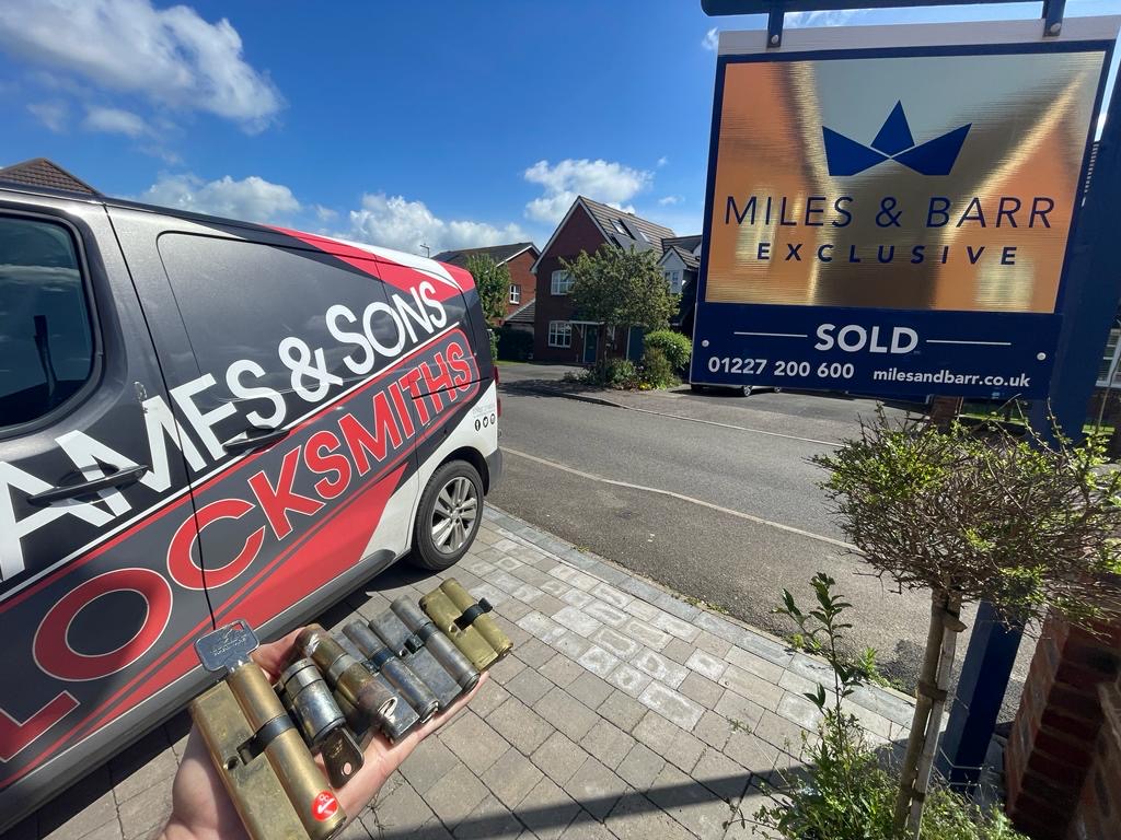 Hames and Sons Locksmith Van